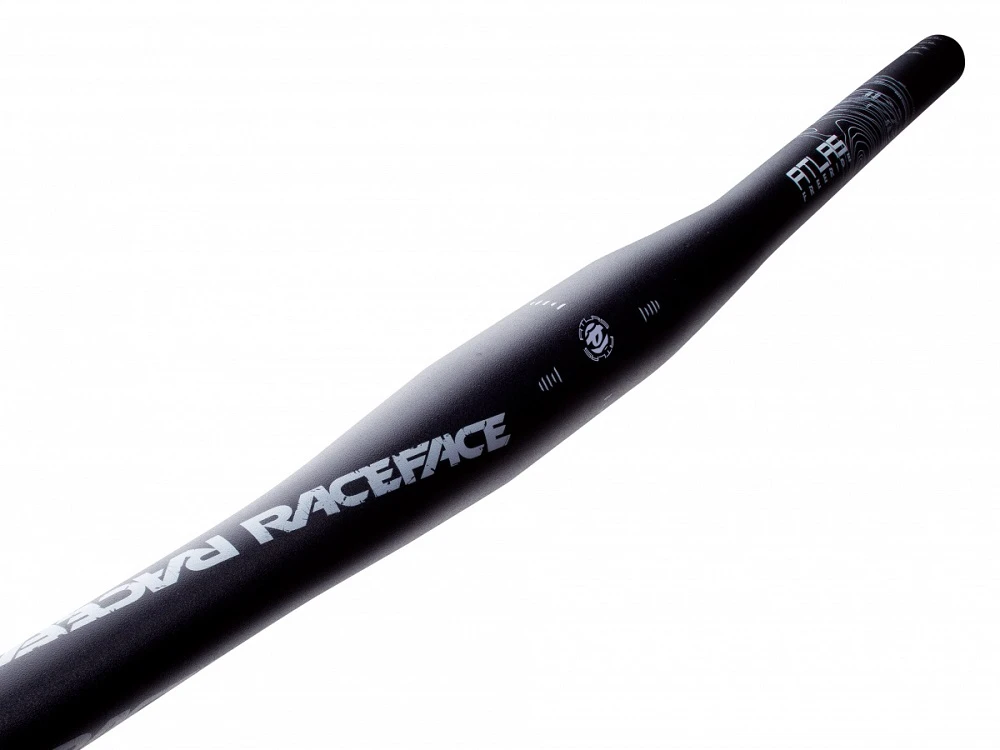 Race Face Fahrradlenker Atlas Flat Riser 31.8x785mm 1 Race Face Fahrradlenker Atlas Flat Riser 31.8x785mm
