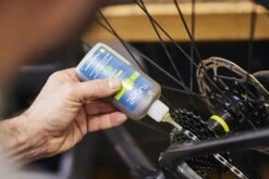 TUNAP Kettenöl Ultimate Tropfflasche 100 Ml -Fahrradteile Serien Geschäft 4096 2732 max6c0b5