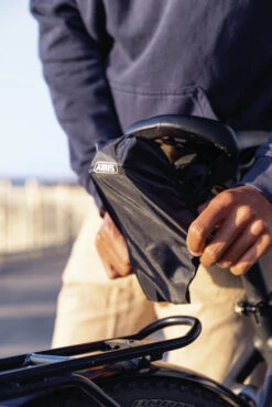 Abus Halter Halter SH SF BORDO Saddlefix+Raincap -Fahrradteile Serien Geschäft 67866 mood sattelfix 00a6652 3