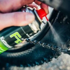 F100 Kettenreiniger -Fahrradteile Serien Geschäft f100 kettenreiniger slider 2 1024x1024 2x