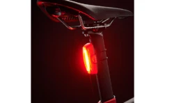 Cat Eye Bremslicht X2G Kinetic 8 Cat Eye Bremslicht X2G Kinetic -Fahrradteile Serien Geschäft fa003521067 2