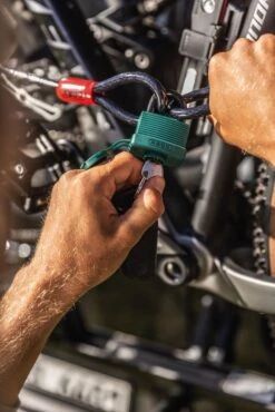 ABUS Cobra™ 10/1000 Schlaufenseil 7 ABUS Cobra™ 10/1000 Schlaufenseil -Fahrradteile Serien Geschäft milieu stahlkabel cobra 2 3